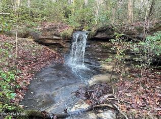 435 Cumberland Cove Rd #9, Monterey, TN 38574