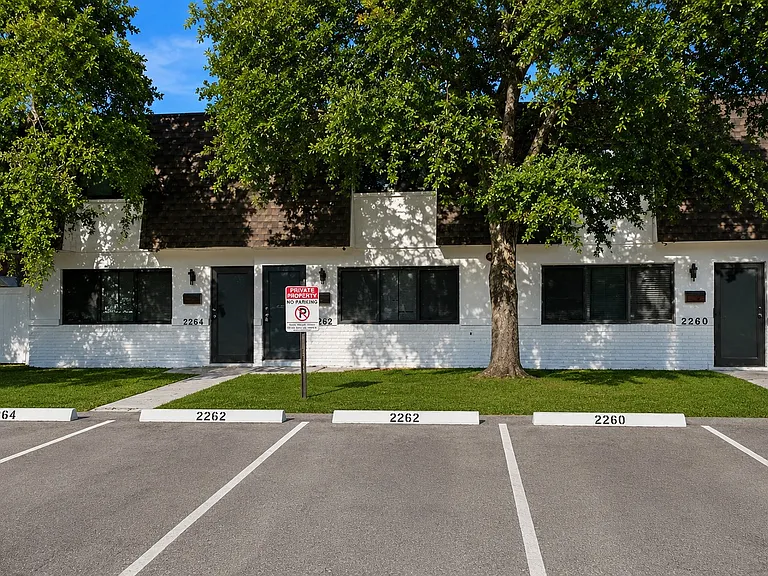 2262 NW 59th Way — Photo 1