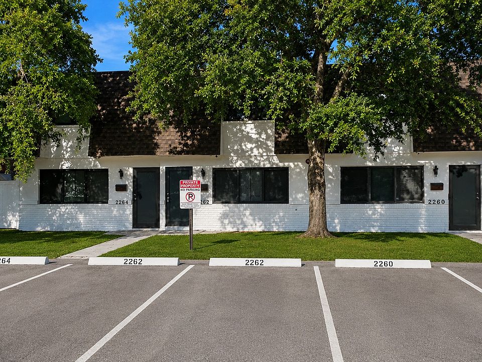1st image of 2262 NW 59th Way