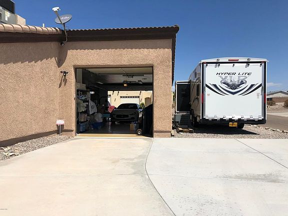 3rd image of 1760 Peachblossom Dr