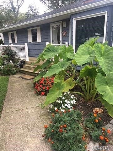 1st image of 1196 Waverly Ave