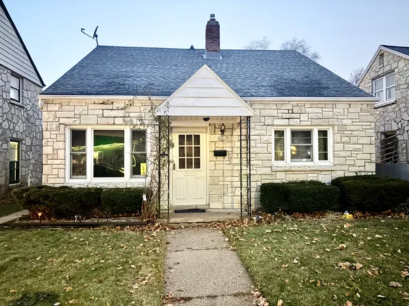 3817 S 14th St, Milwaukee, WI 53221