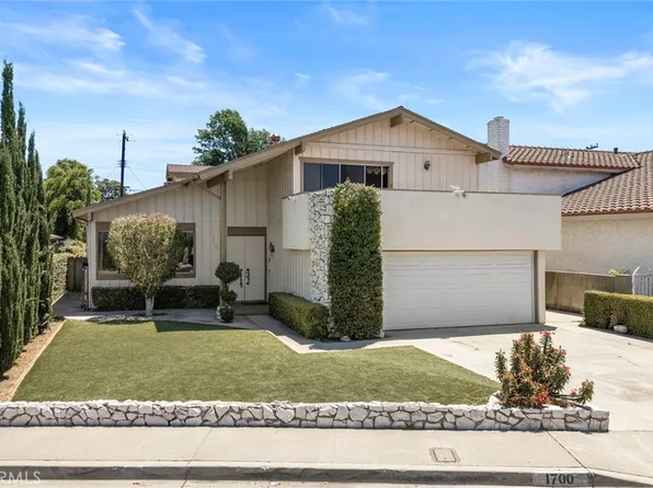 1700 S Carnelian St, Anaheim, CA 92802