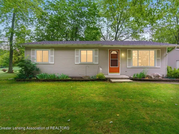 10791 Colby Lake Rd, Perry, MI 48872