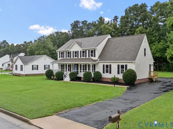 7517 Brookshire Dr, Prince George, VA 23875