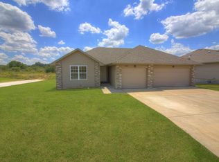 2448 W Spring Water St, Springfield, MO 65803