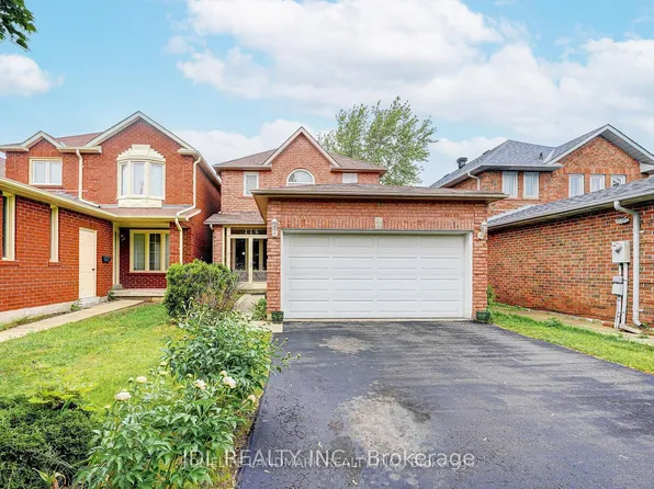 114 Alderbury Dr, Markham, ON L3S 3G4