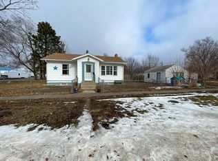 655 7th St SW, Huron, SD 57350
