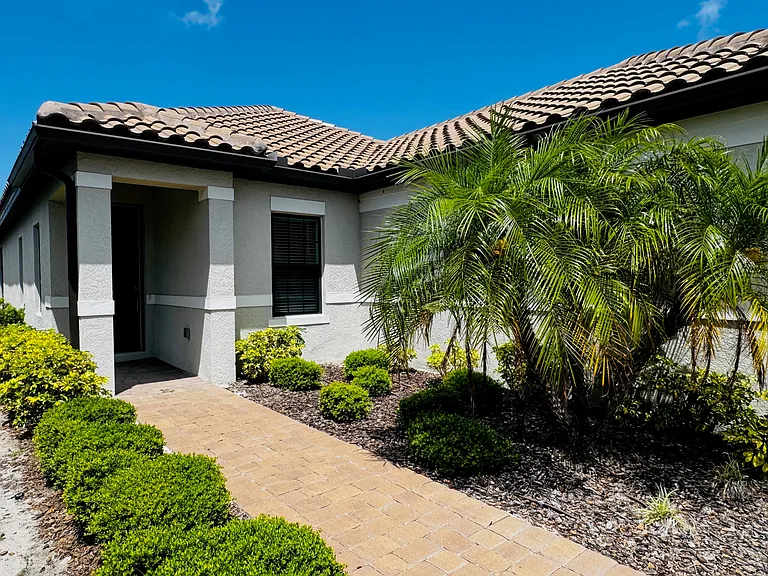 11035 Devonbridge Dr — Photo 5