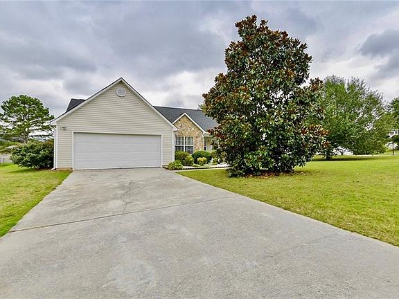 2nd image of 4145 Janel Ln