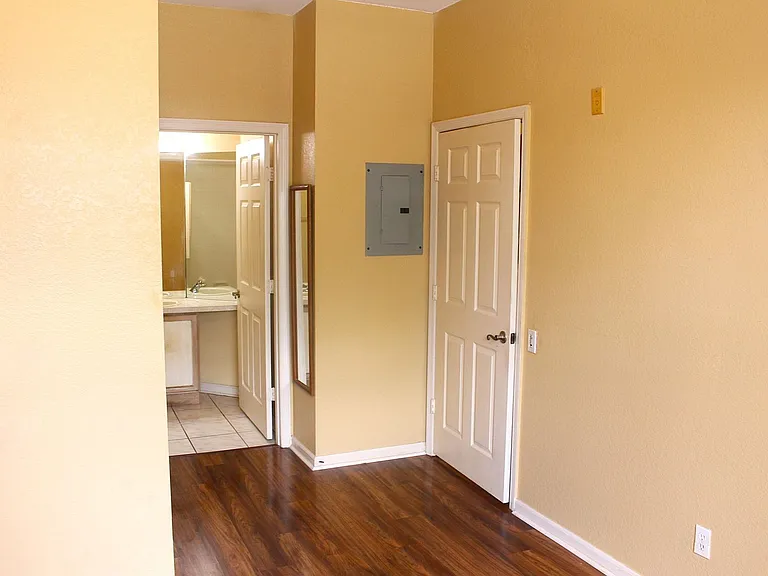7109 Yacht Basin Ave #428 — Photo 9