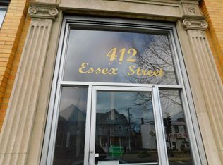 412 Essex St APT 1, Salem, MA 01970