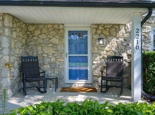 2210 W Christy Ln, Muncie, IN 47304