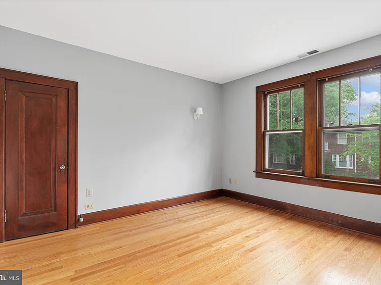 1431 N Fillmore St — Photo 28