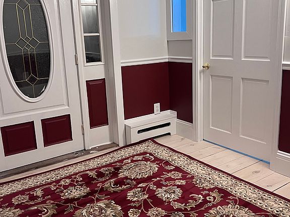 Entry/Mud Room