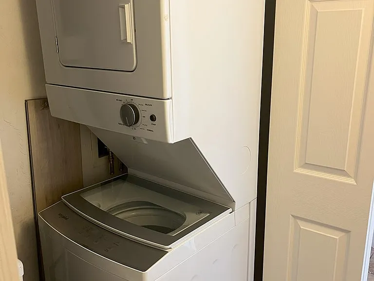 223 S Montgomery St #2 — Photo 9