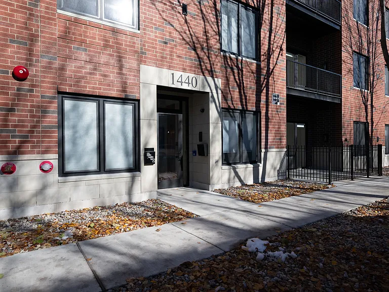 1439 W Fillmore St #407 — Photo 13