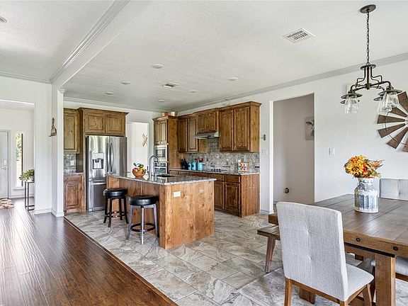 5th image of 2656 County Road 425a