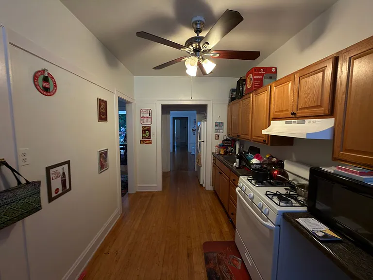 6437 N Leavitt St #2S — Photo 5