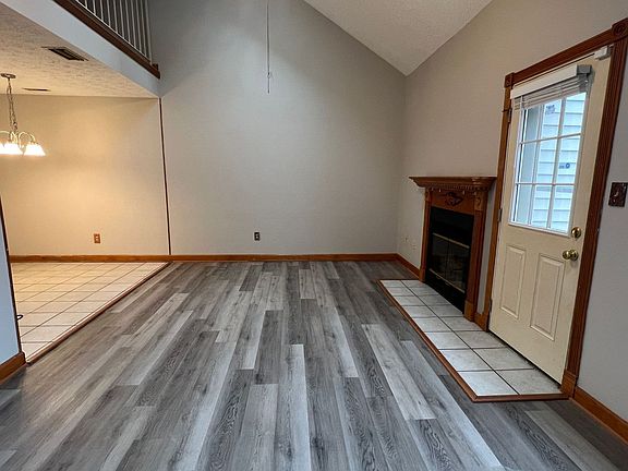 3rd image of 53 Treasure Ky