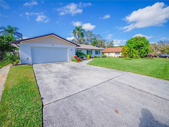 2nd image of 4623 Crestview Ln