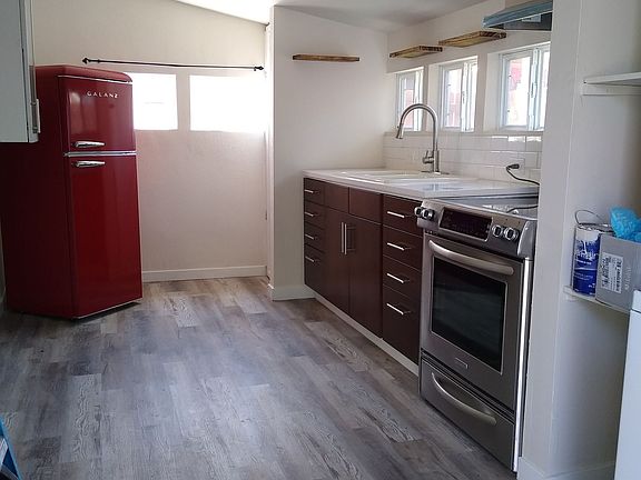 3rd image of 8016 E 16th Ave