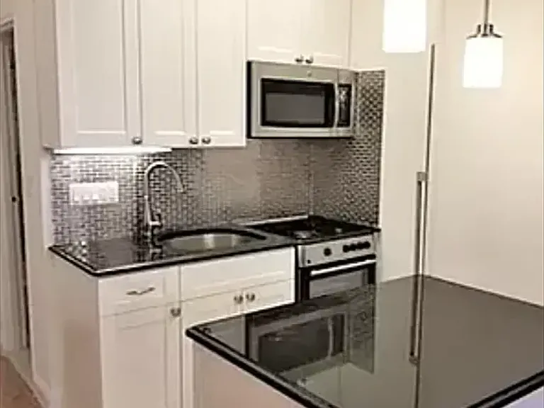 443 E 83rd St #3C — Photo 3