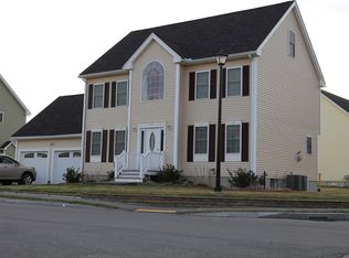 1 Tuscany Dr, Methuen, MA 01844