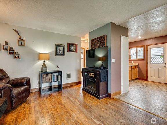 5th image of 5 Parkland Drive