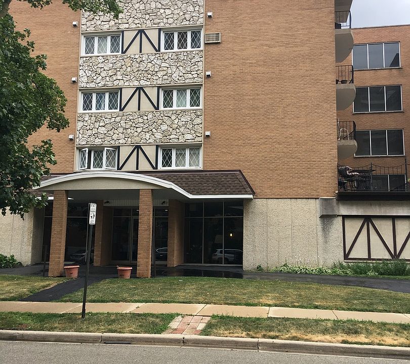 1st image of 1633 River St APT 4C