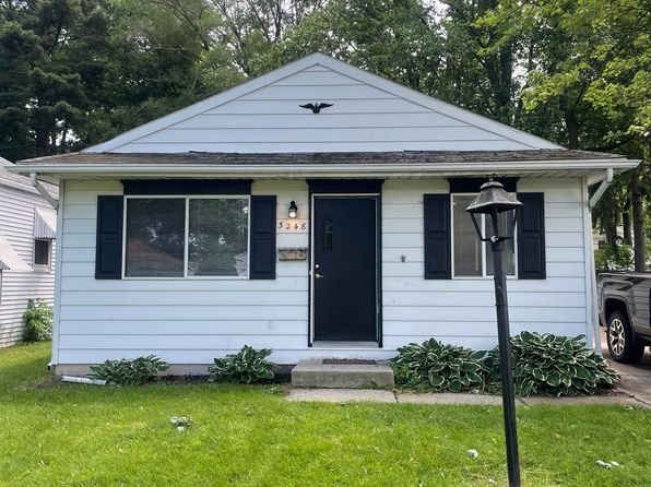 3248 Meadowbrook Ct