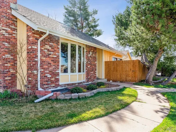 7641 S Rosemary Circle, Centennial, CO 80112