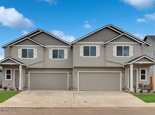 4806 W Oak Ave, Yakima, WA 98903