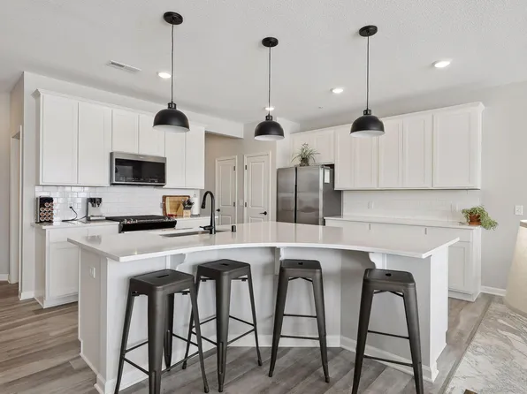 11311 Brookview Rd, Woodbury, MN 55129