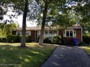 357 Hilltop Rd, Toms River, NJ 08753