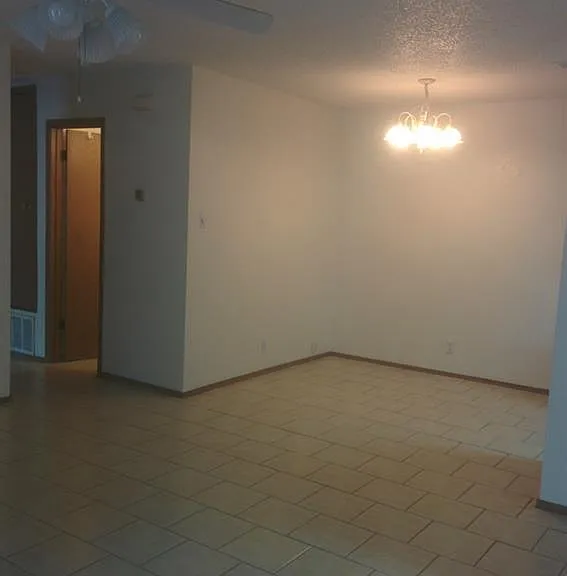 1016 Woodlief Trl — Photo 2