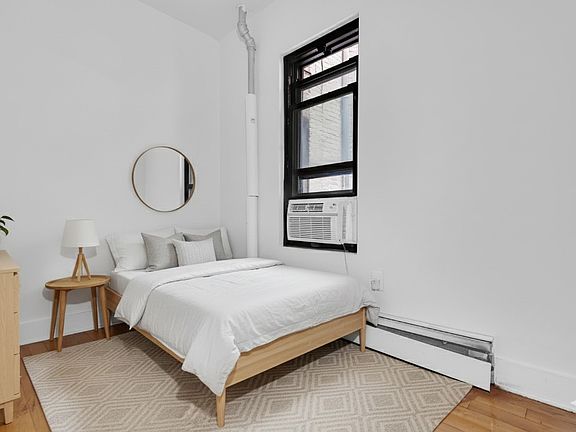 4th image of 145 Borinquen Pl APT 6