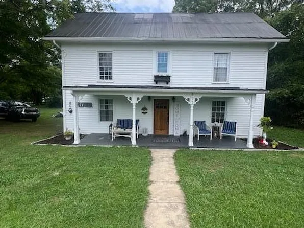 472 Piney Flats Rd, Piney Flats, TN 37686