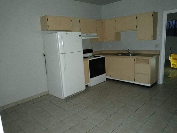 3rd image of 205 W Camino Del Sol #C