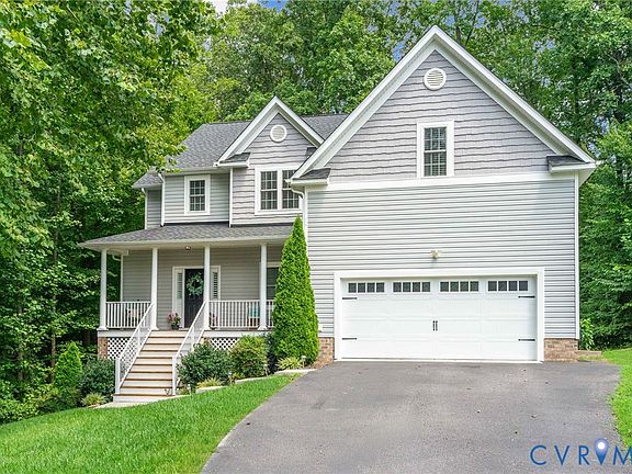 2nd image of 3101 Tadley Dr