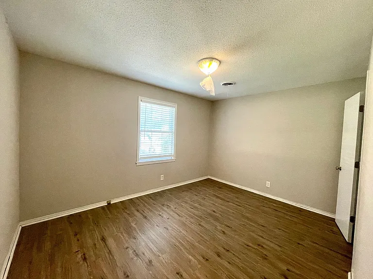 781 Rushmeade Rd — Photo 8