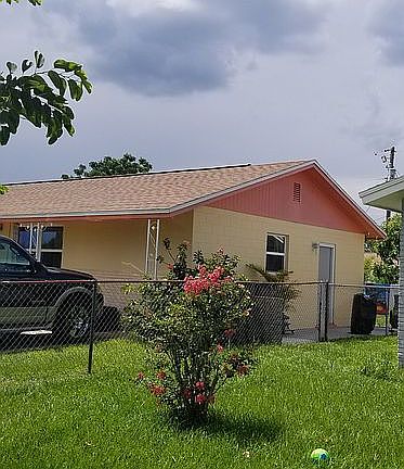 3rd image of 8245 Cyers Ln