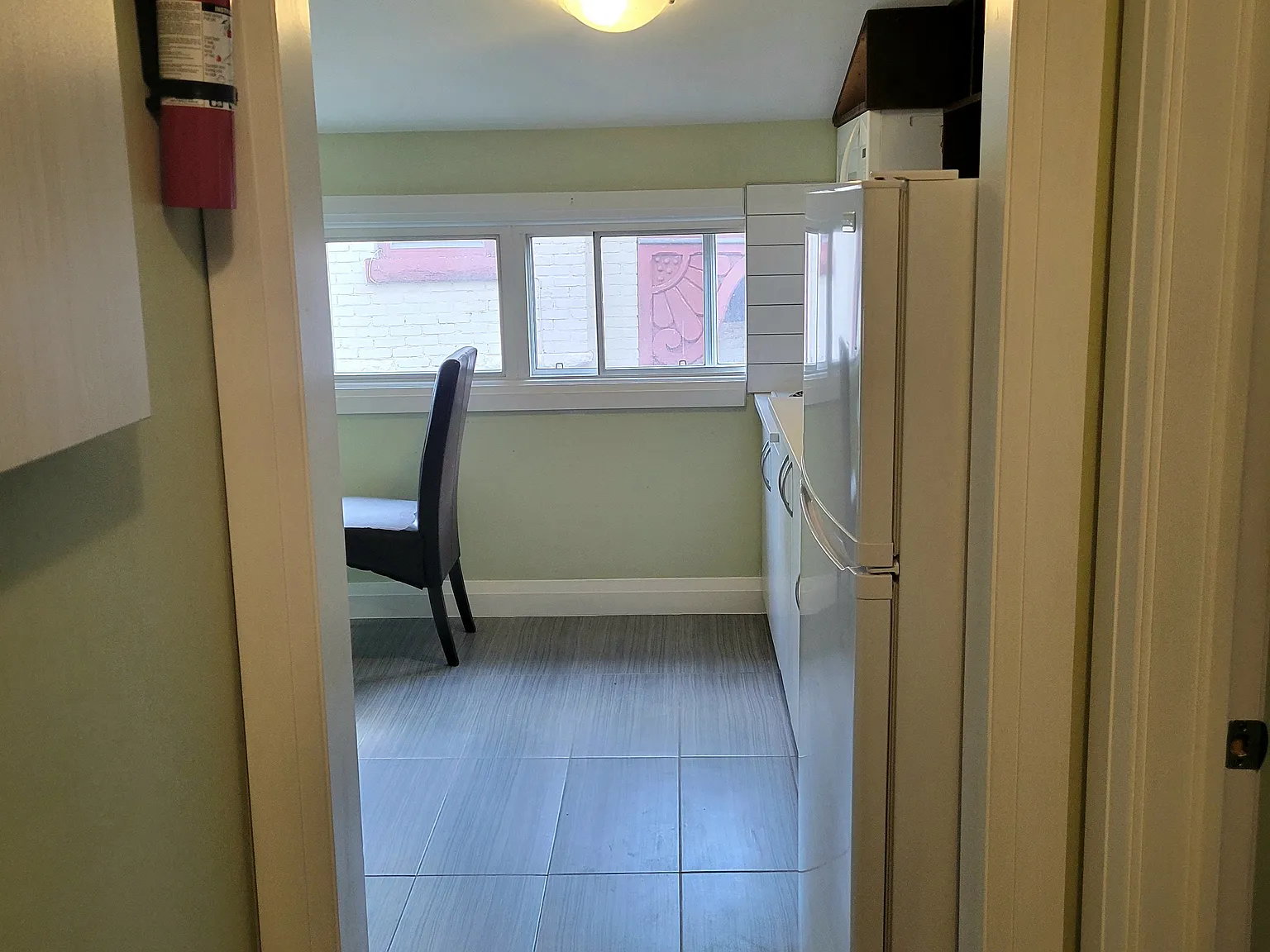 2 bed, 800 sqft, $1,700 — Photo 1