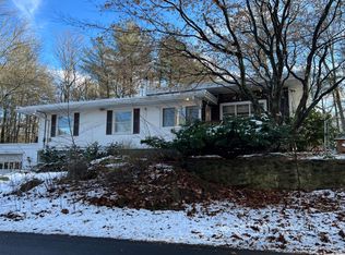 559 Lake St, Haverhill, MA 01832