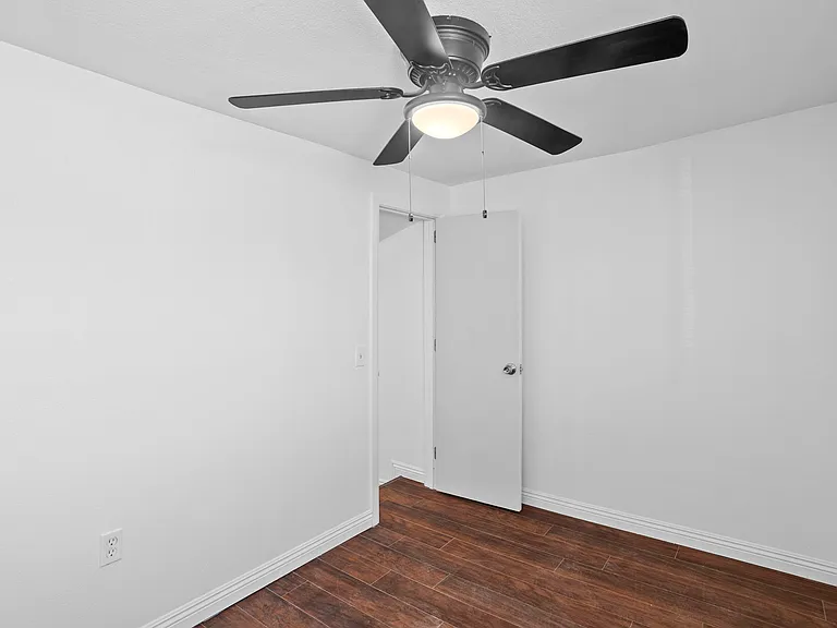 605 E Williams St #1 — Photo 10