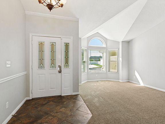 5th image of 2126 W Silver Tree Cir