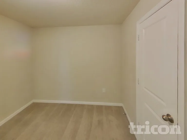 2491 Stanton Ave — Photo 10