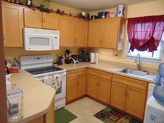 4th image of 1785 Chateau Pl APT D