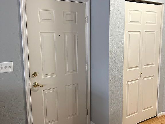 4th image of 1307 Millbrook Trl