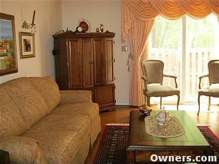 3rd image of 2985 Heatherwood Ct